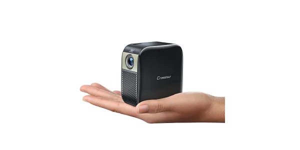 Crosstour mini Full HD DLP Beamer mit 3000 mAh Akku - als Blitzangebot für 152,99€