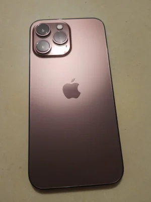 Neues Roségold & größerer Kamerabuckel: Geleakte Fotos zeigen angeblich die Rückseite des iPhone 13 Pro
