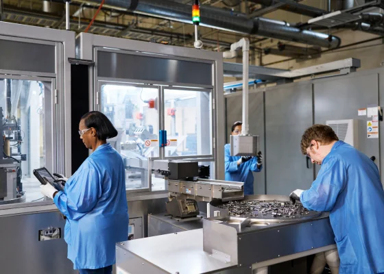 Apple verwendet ab 2025 für Batterien, Magnete und Leiterplatten zu 100 Prozent recycelte Materialien