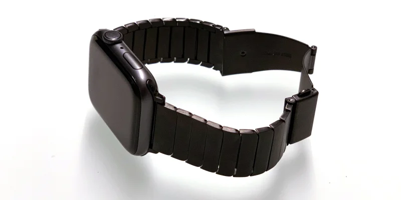 Zwei Edelstahl Gliederarmbänder für die Apple Watch im direkten Vergleich
