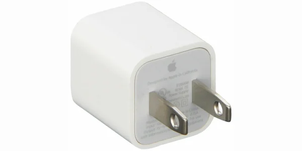 Apple startet Umfrage, wie Nutzer den USB-Charger älterer iPhones verwenden