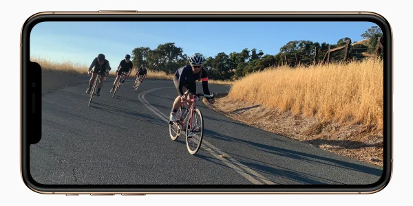 Apple-Zulieferer Corning: Wäre das iPhone nur einen Millimeter dicker, könnte es nahezu unzerbrechlich werden