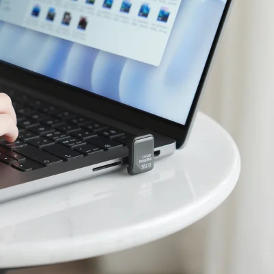 Insta360 stellt Quick Reader 512 GB SSD vor: Mini-SSD im Münzformat für Creator und Vielreisende