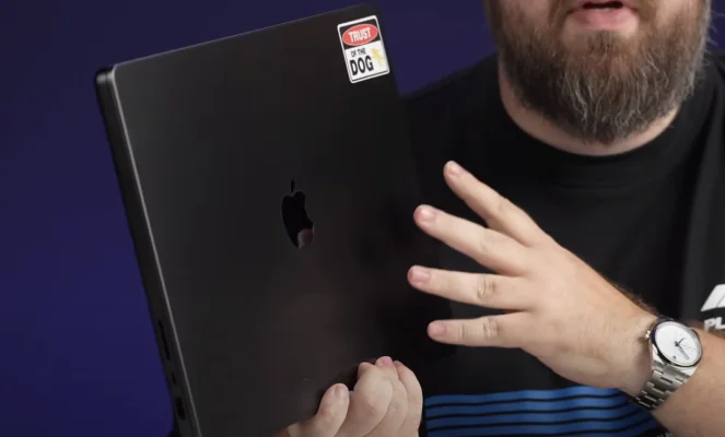 M4 MacBook Pro: Russischer YouTuber zeigt vermeintliches 14-Zoll-Modell im Video