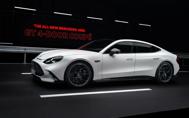 Mercedes-AMG GT 4-Türer Coupé: Elektro-Revolution mit Axial-Fluss-Motoren