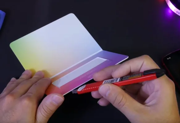 Apple Card: Aktivierung per NCF-Chip in der Verpackung