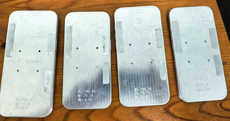 iPhone 17: Leaker veröffentlicht Fotos von Dummys aller vier Modelle