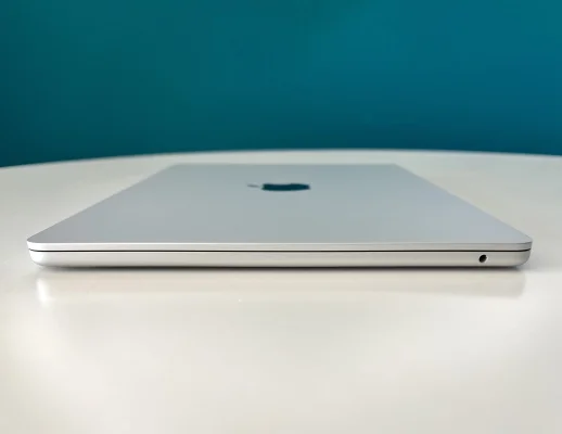 MacBook Air M2 im Unboxing: Kunde wird vorzeitig beliefert