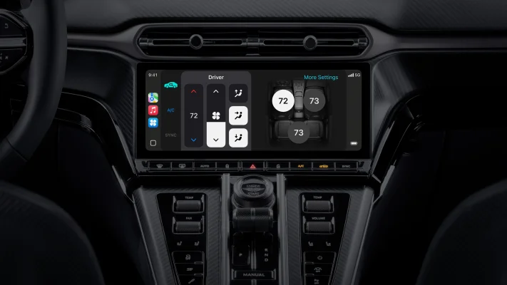 YouTuber MKBHD zeigt CarPlay Ultra im Video
