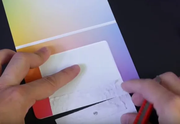 Apple Card: Aktivierung per NCF-Chip in der Verpackung