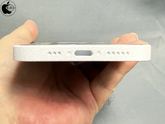 iPhone SE 4: Fotos vermeintlicher Dummys aufgetaucht, angeblich Plus-Modell in Planung