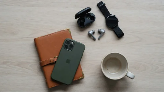iOS 26.5 öffnet iPhone-Funktionen für Drittanbieter-Zubehör in der EU