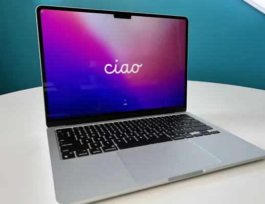 MacBook Air M2 im Unboxing: Kunde wird vorzeitig beliefert