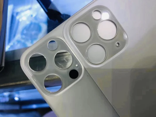 iPhone 12 Pro: Geleaktes Foto des Gehäuses zeigt angeblich Aussparung für den LiDAR Scanner